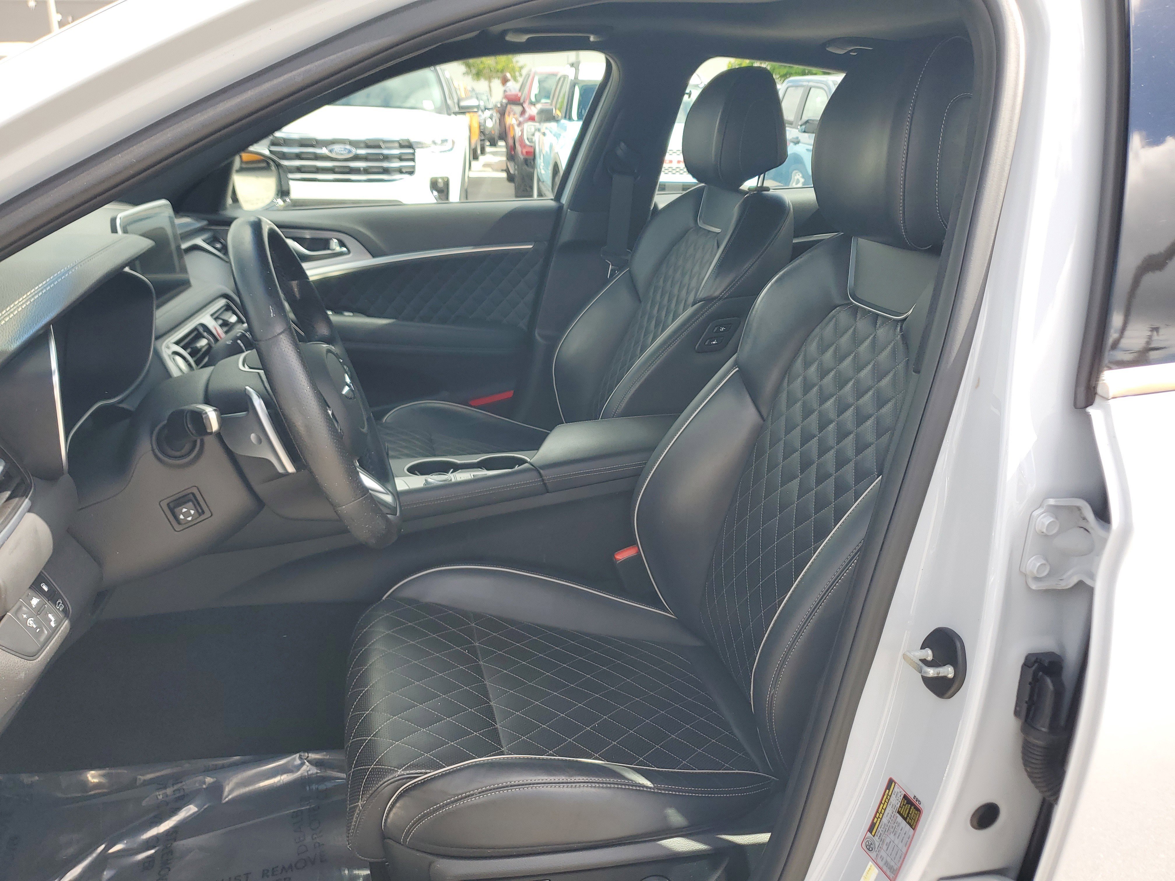 Used 2020 Genesis G70 3.3T w/ Sport Package image 12