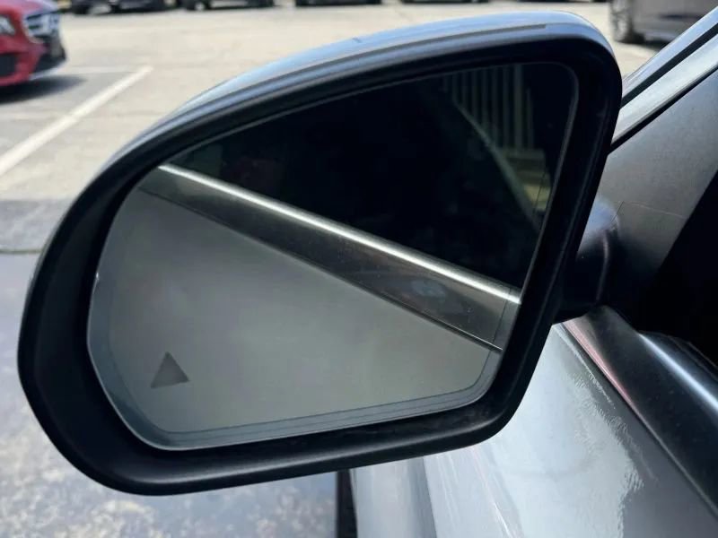 Used 2015 Mercedes-Benz C 300 4MATIC Sedan image 11