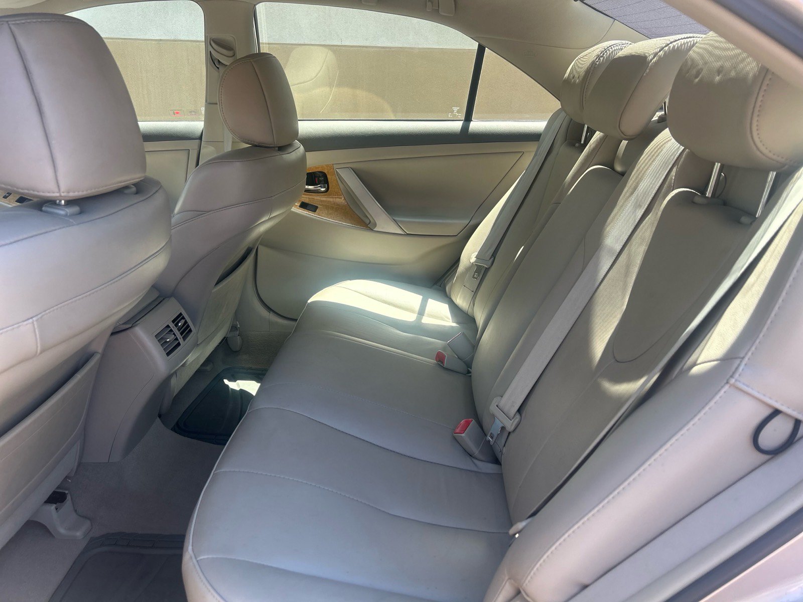 Used 2007 Toyota Camry XLE FWD image 13