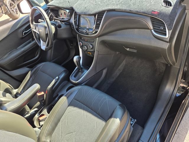 Certified 2018 Chevrolet Trax LT w/ Redline Edition FWD image 16