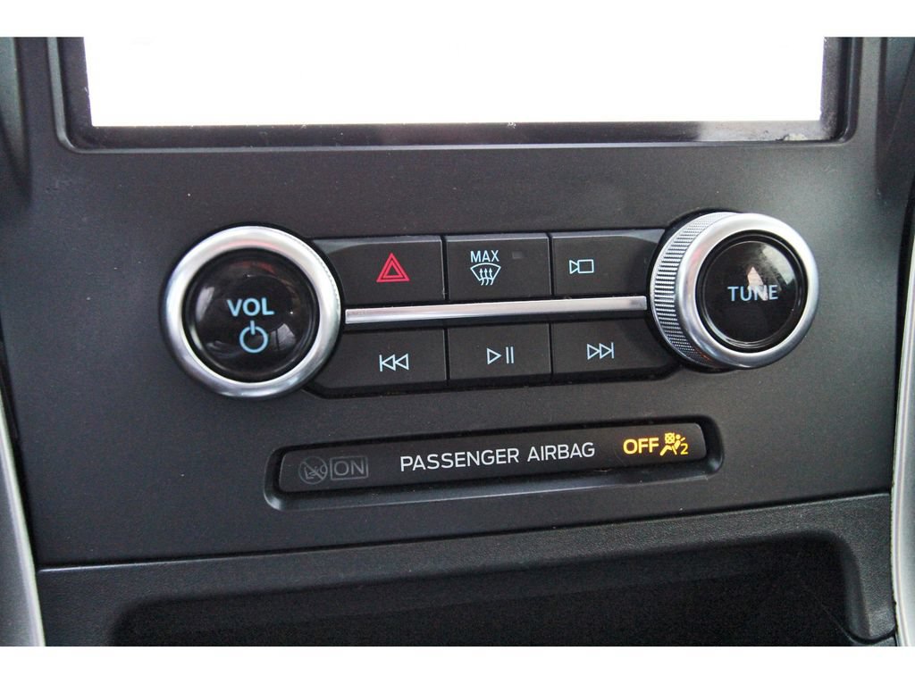Used 2022 Ford Edge SE w/ Black Appearance Package AWD/4WD image 27