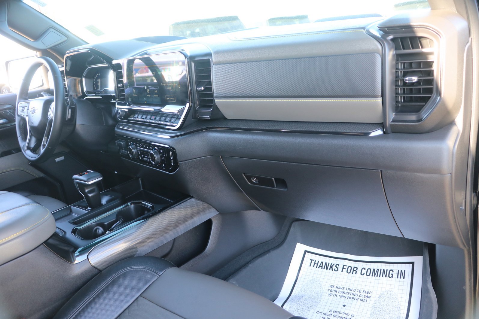 Used 2023 Chevrolet Silverado 1500 ZR2 w/ Technology Package image 37