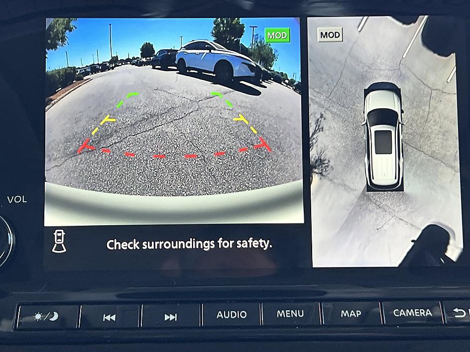 Certified 2025 Nissan Pathfinder Platinum w/ Cargo Package image 27