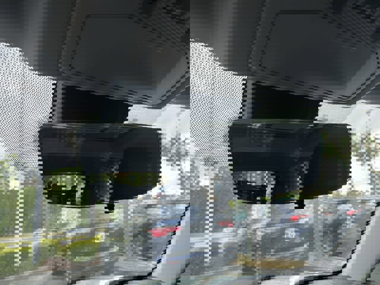 Used 2021 Toyota RAV4 XLE Premium image 27