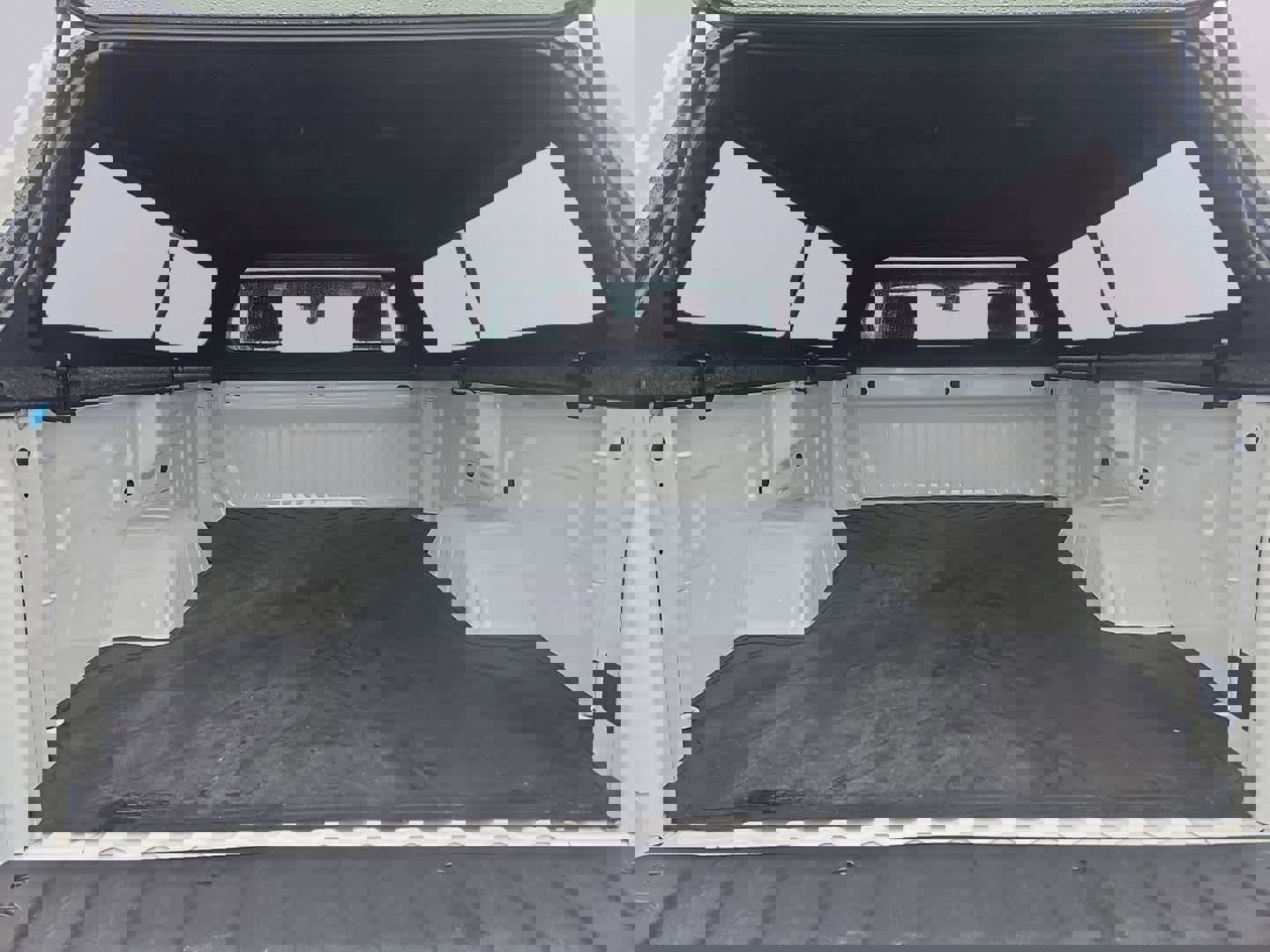 Used 2025 GMC Sierra 1500 Pro w/ Trailering Package image 27