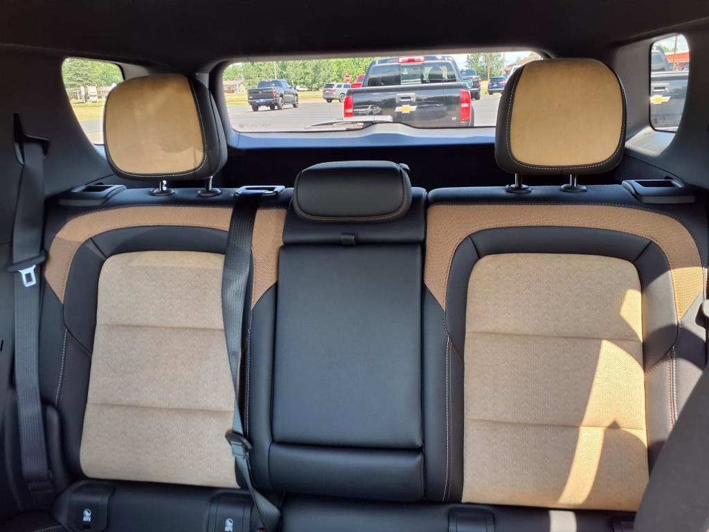 New 2026 Chevrolet Equinox ACTIV image 14