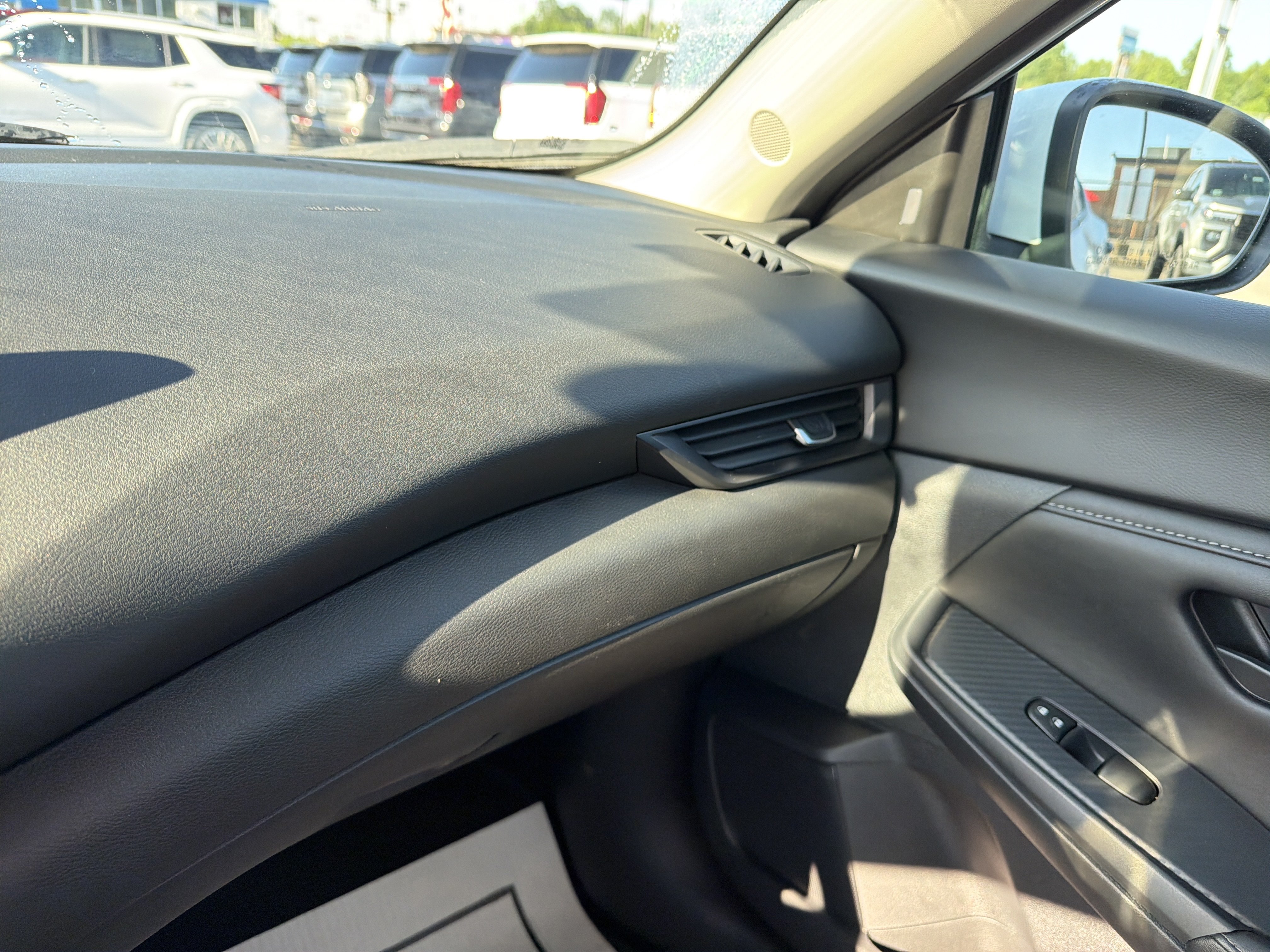 Used 2024 Nissan Sentra S FWD image 22