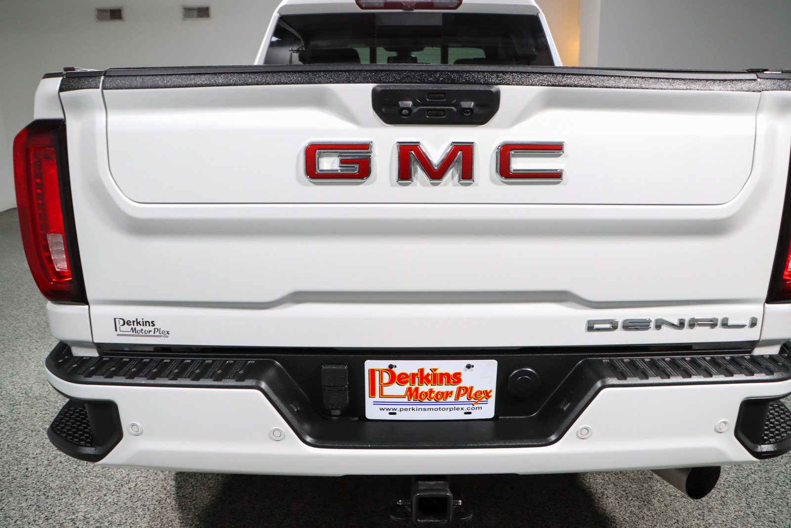 Used 2022 GMC Sierra 2500 Denali AWD/4WD image 8