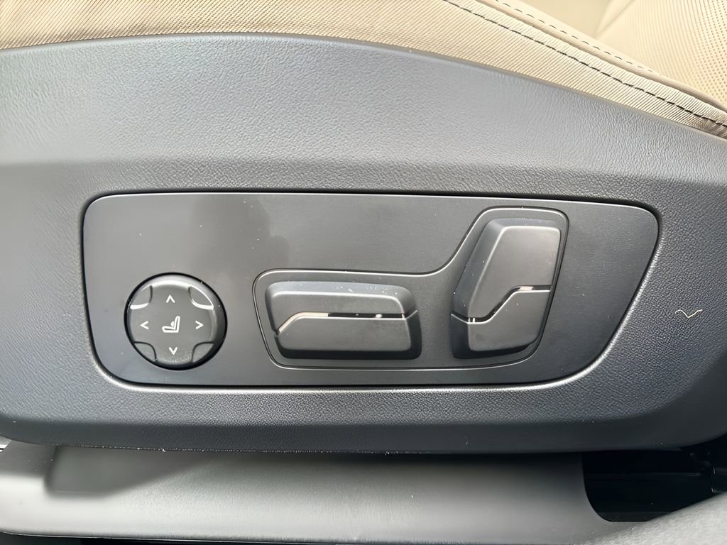 New 2026 BMW 228i w/ Technology Package image 16