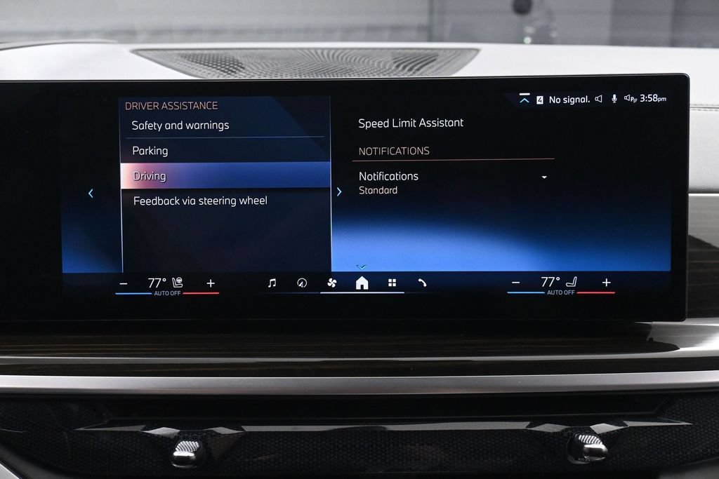 Used 2024 BMW X7 xDrive40i w/ Premium Package AWD/4WD image 42