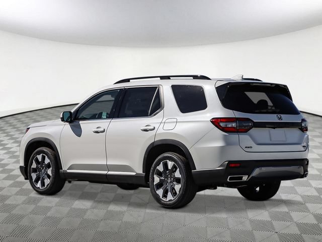 New 2026 Honda Pilot Touring image 3