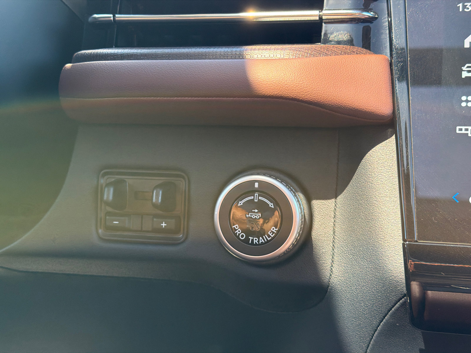 New 2027 Lincoln Navigator Reserve AWD/4WD image 31