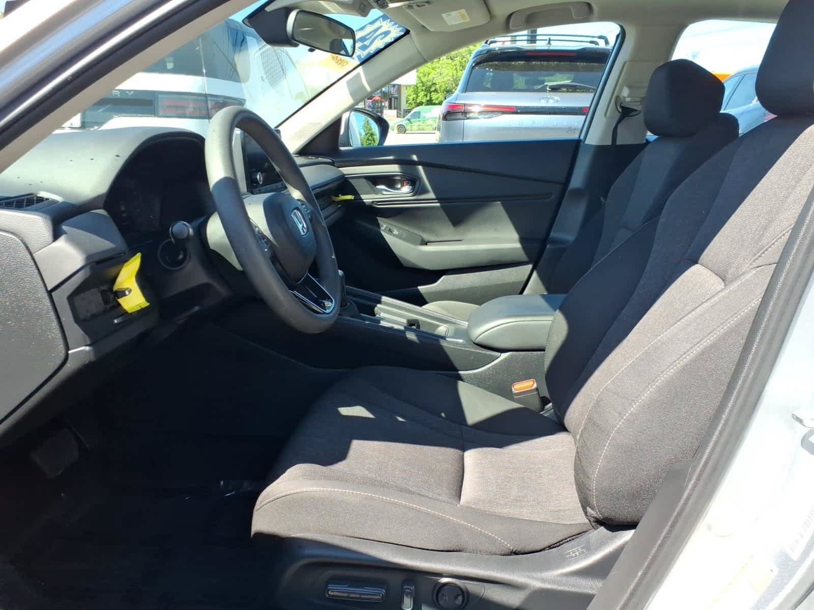 Used 2024 Honda Accord EX image 11