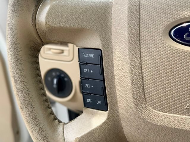 Used 2009 Ford Escape XLT FWD image 8