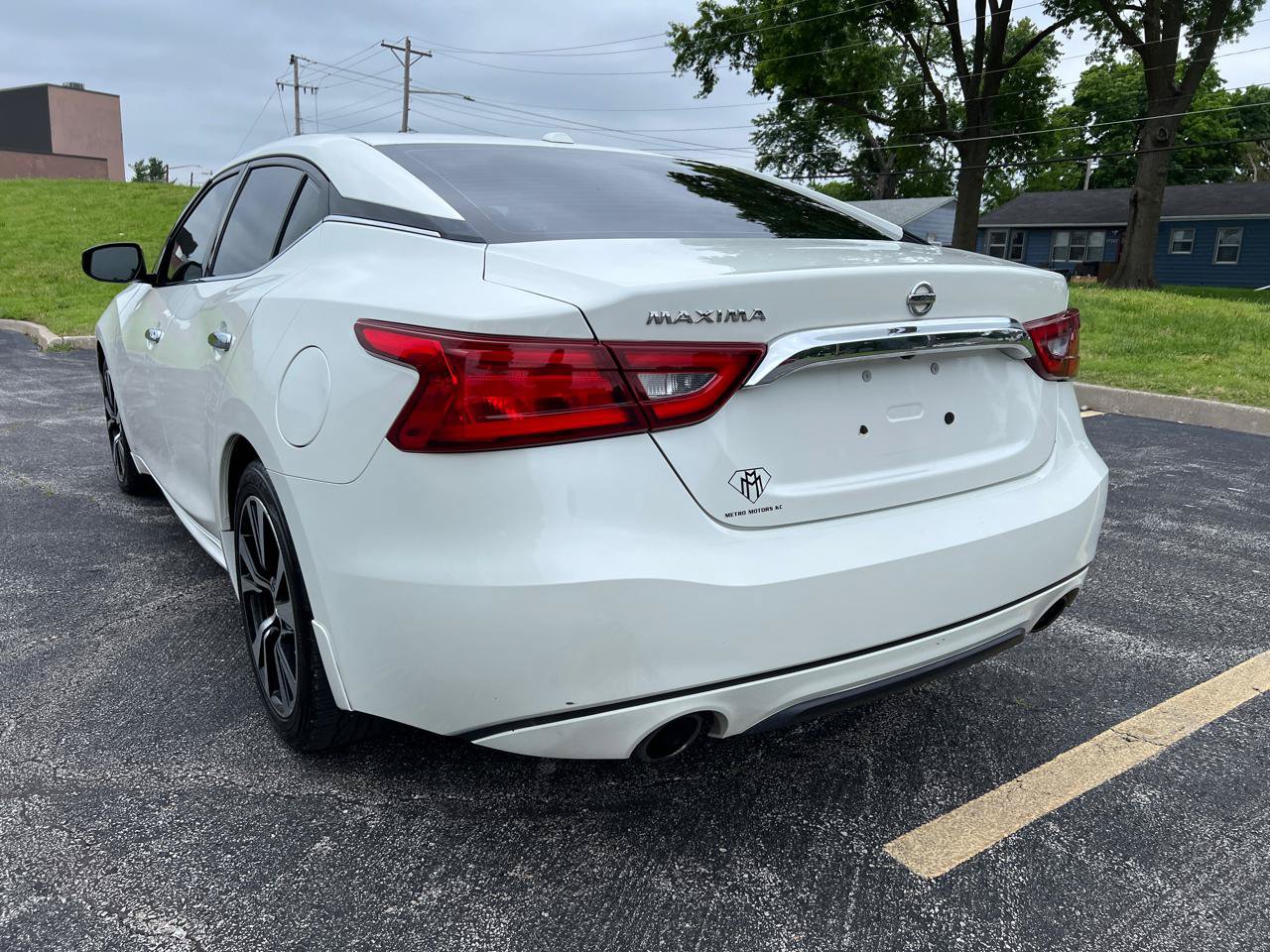 Used 2018 Nissan Maxima 3.5 S FWD image 3