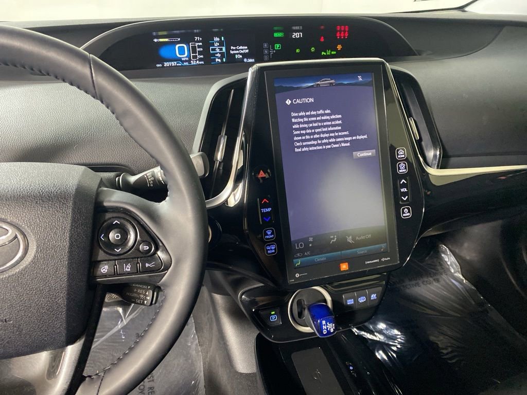 Used 2020 Toyota Prius Prime Limited FWD image 15