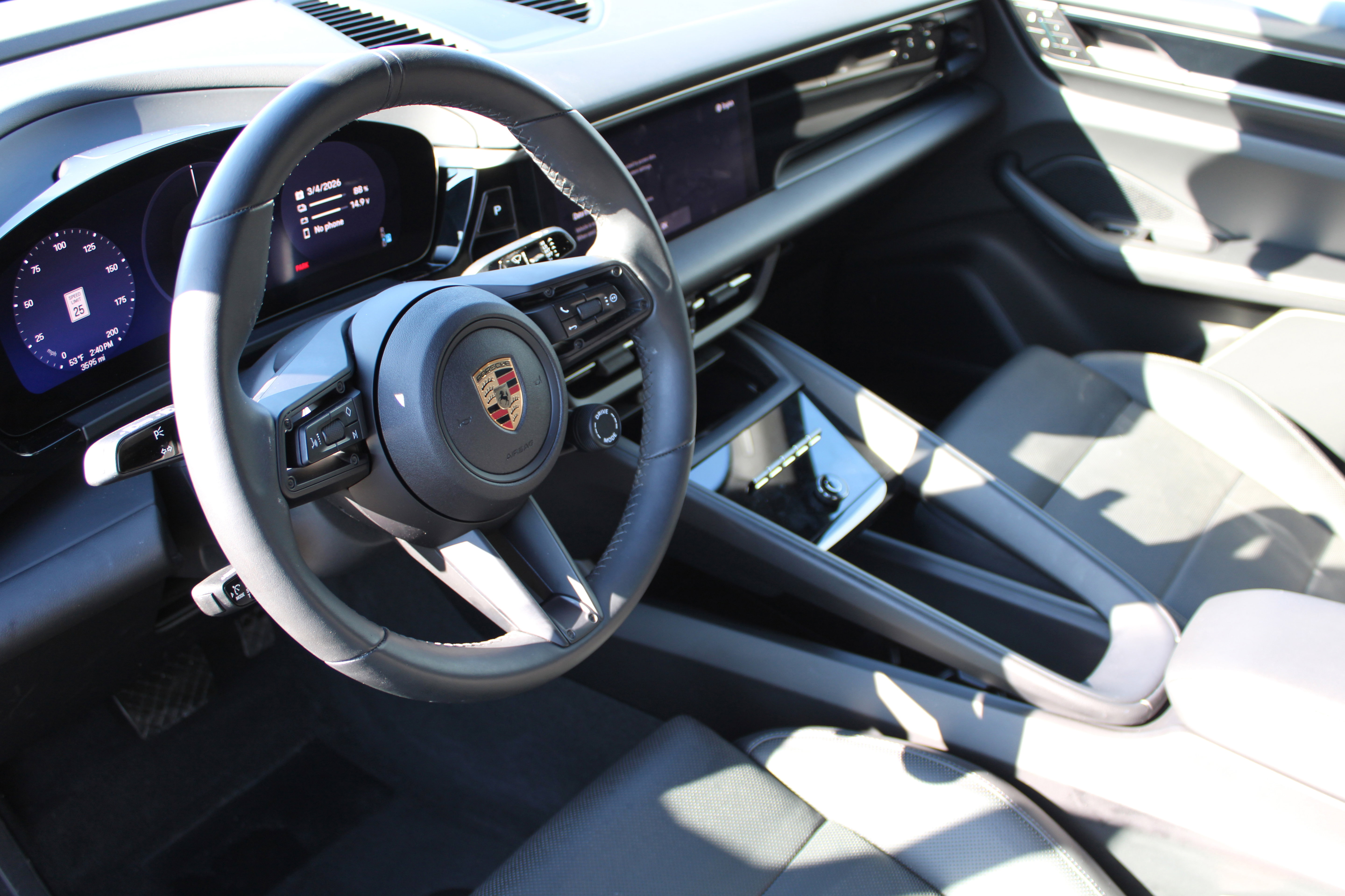 Certified 2024 Porsche Macan 4 Electric image 21