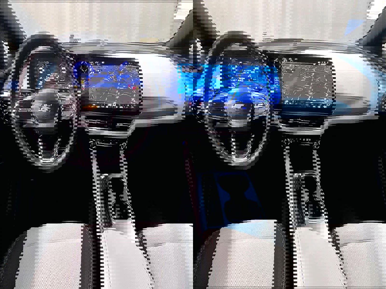 Used 2024 Chevrolet Equinox EV LT image 22