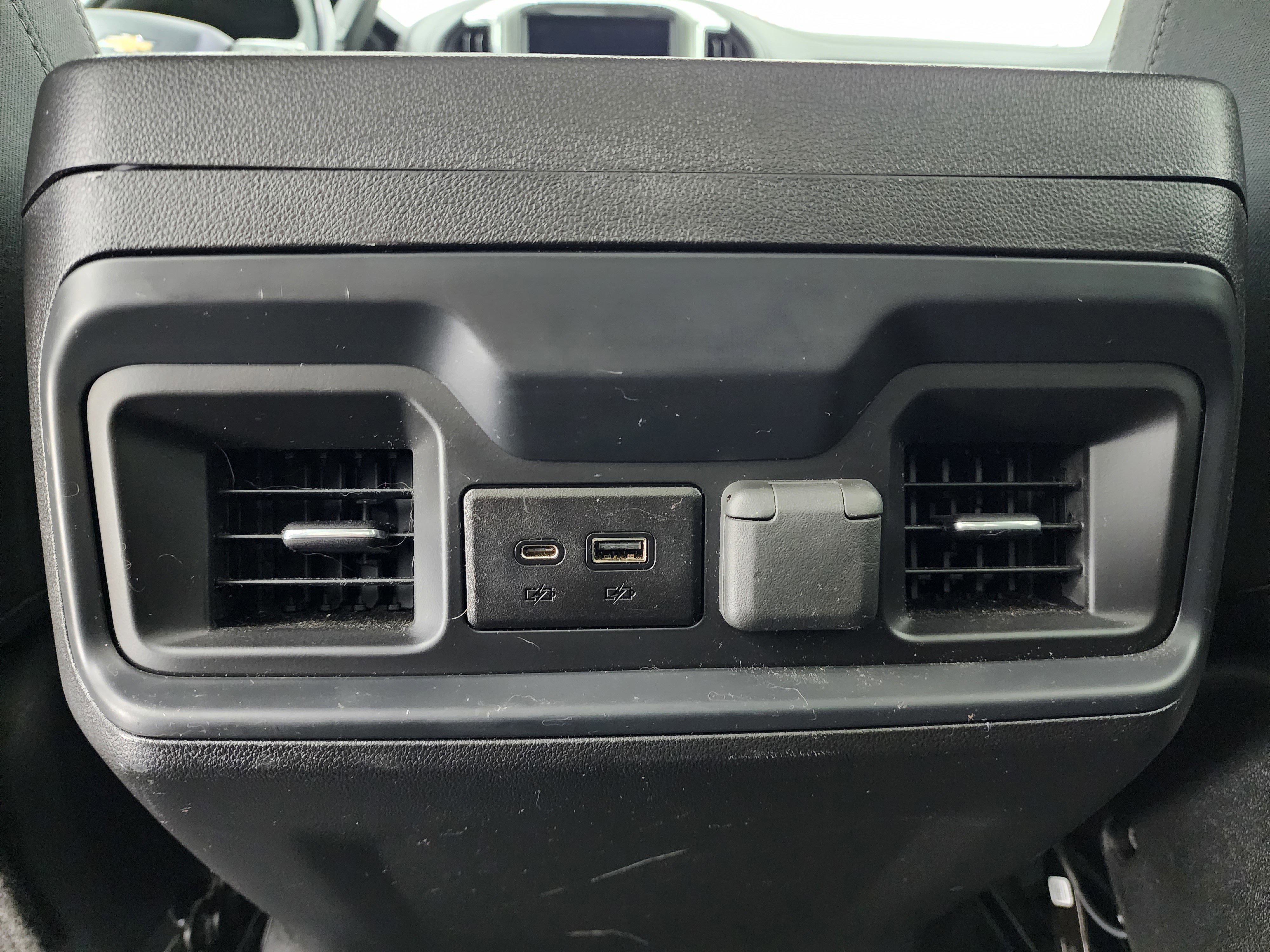 Used 2023 Chevrolet Silverado 2500 LT w/ Convenience Package image 38