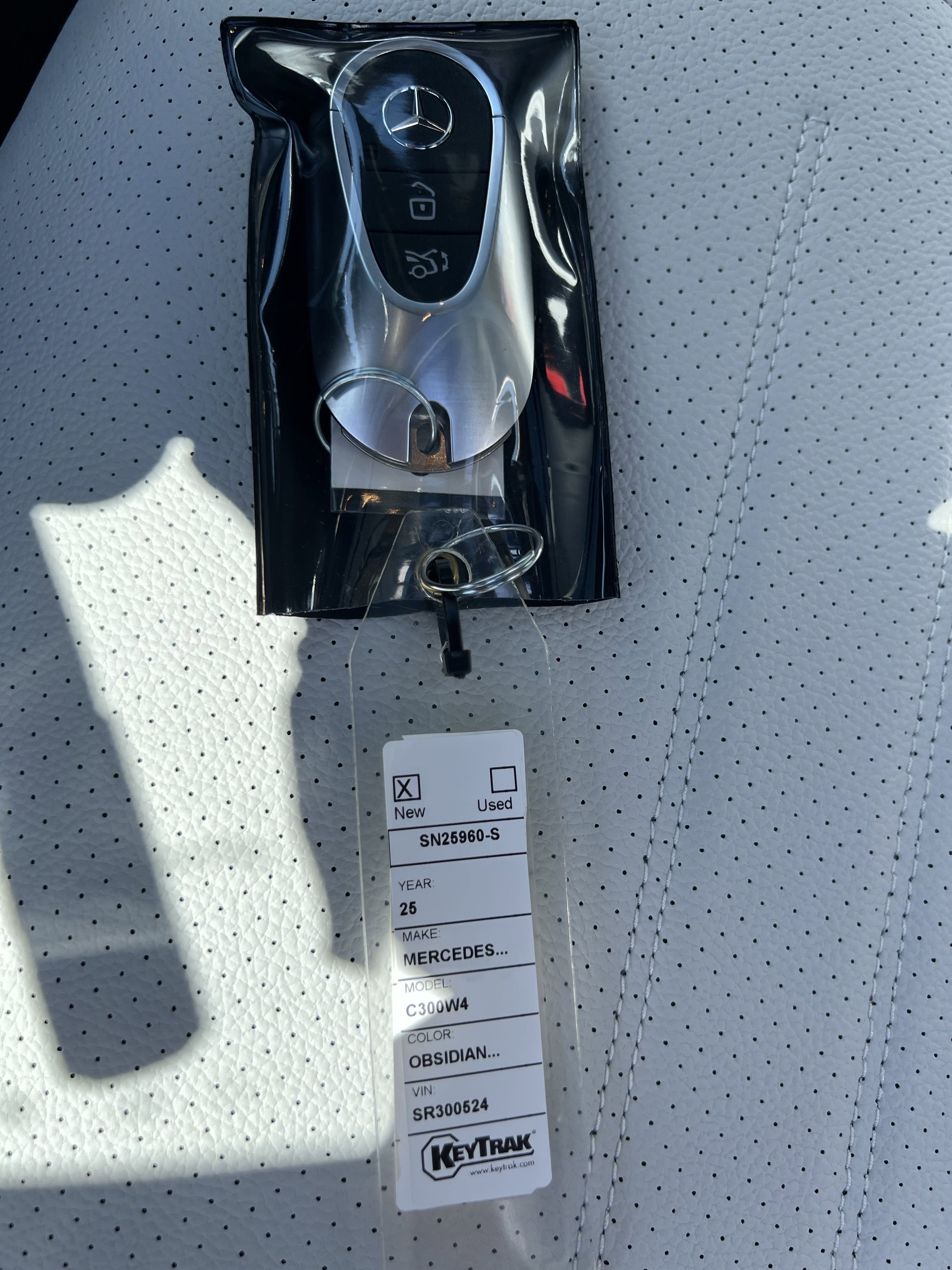 New 2025 Mercedes-Benz C 300 4MATIC Sedan image 38