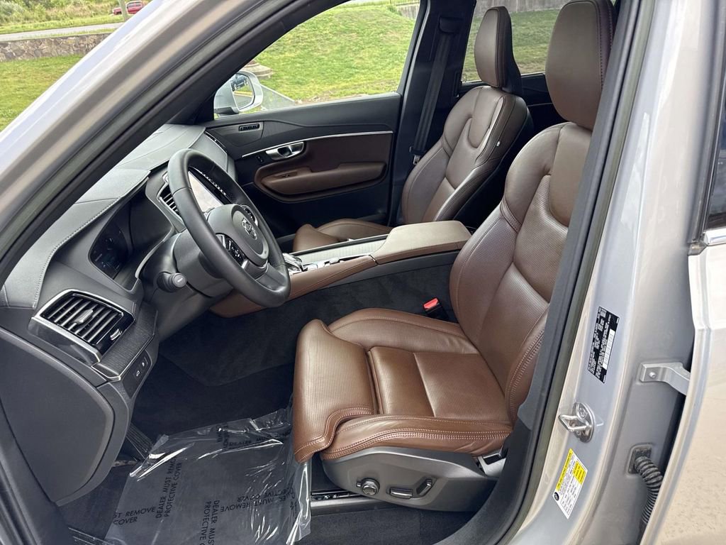 Used 2023 Volvo XC90 T8 Ultimate w/ Protection Package Premier image 6