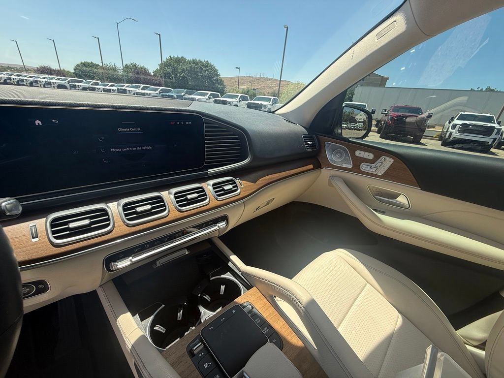 Used 2024 Mercedes-Benz GLE 350 4MATIC image 12