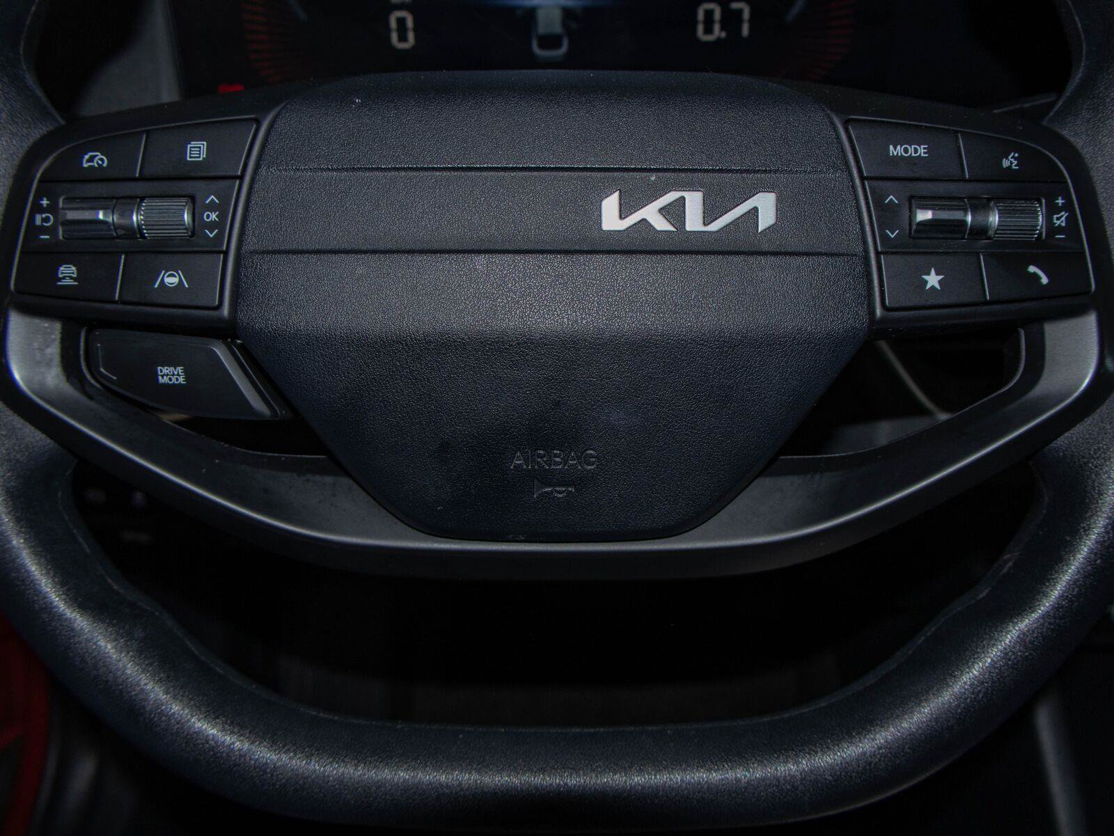 Used 2025 Kia K4 FWD image 11
