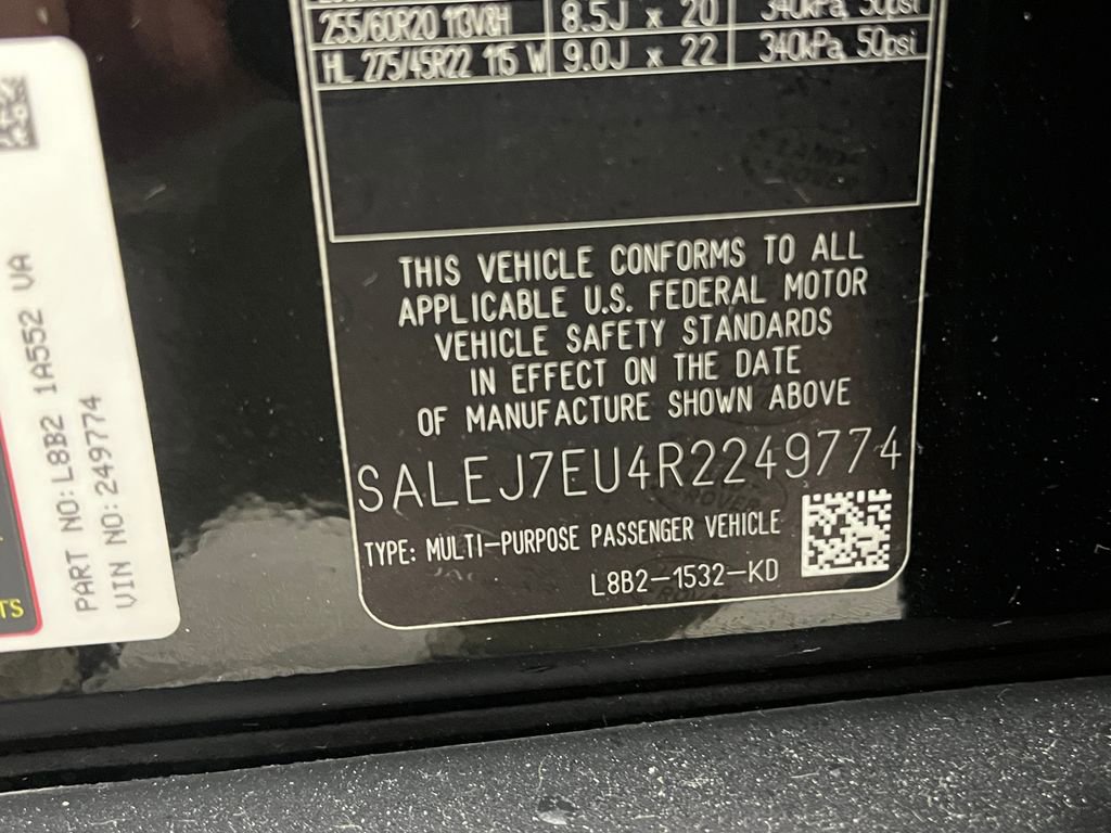 Used 2024 Land Rover Defender 110 S image 22