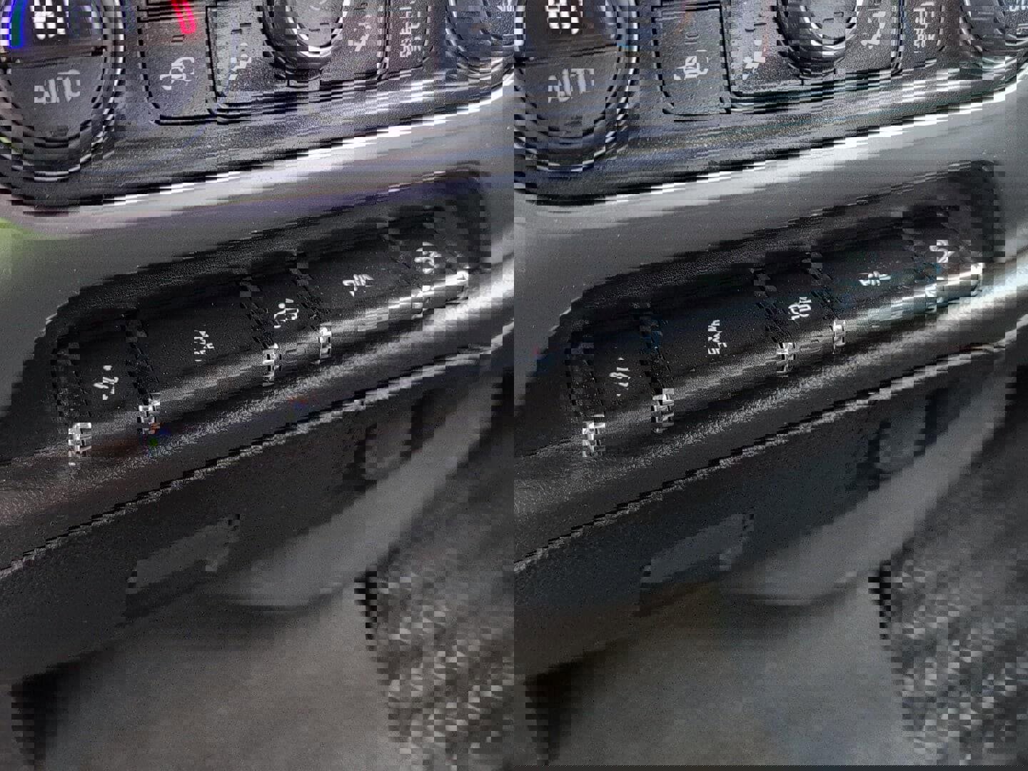 Used 2015 Chevrolet Silverado 1500 LTZ Z71 w/ LTZ Plus Package image 28