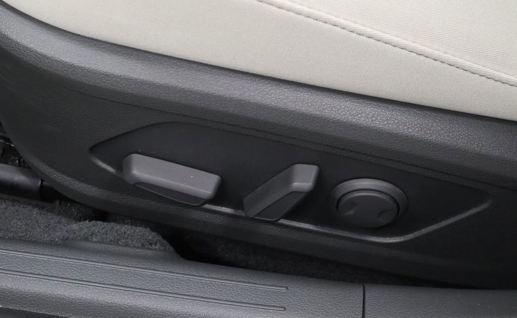 Certified 2025 Hyundai Sonata SEL image 24