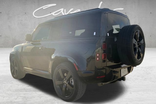 Used 2022 Land Rover Defender 90 X-Dynamic HSE image 6