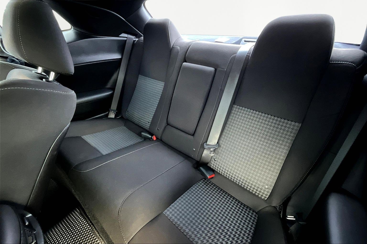 Used 2020 Dodge Challenger R/T image 22