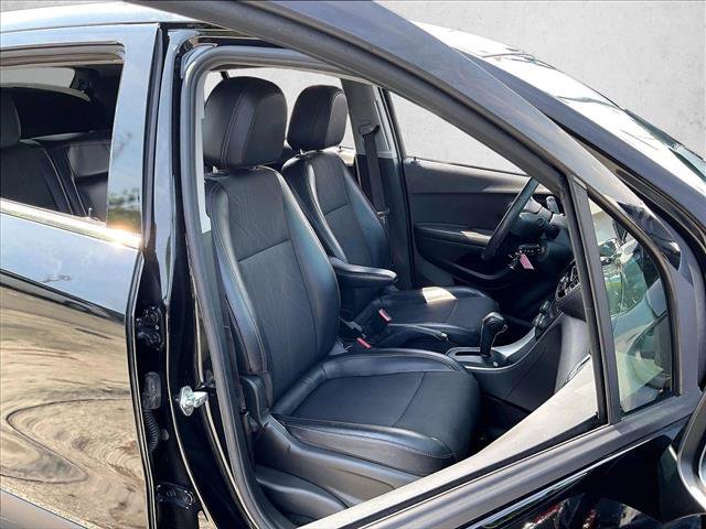 Used 2021 Chevrolet Trax LT FWD image 9