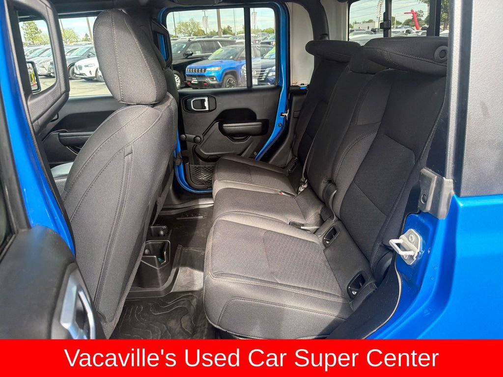 Used 2022 Jeep Gladiator Sport AWD/4WD image 21