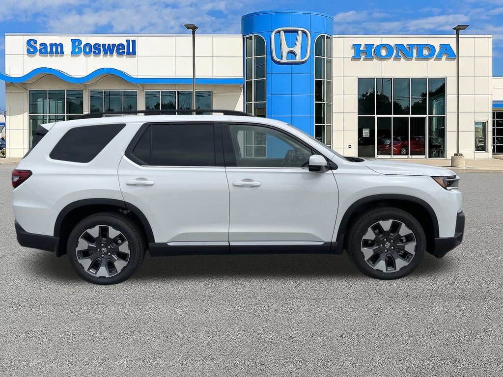 New 2026 Honda Pilot Touring image 2