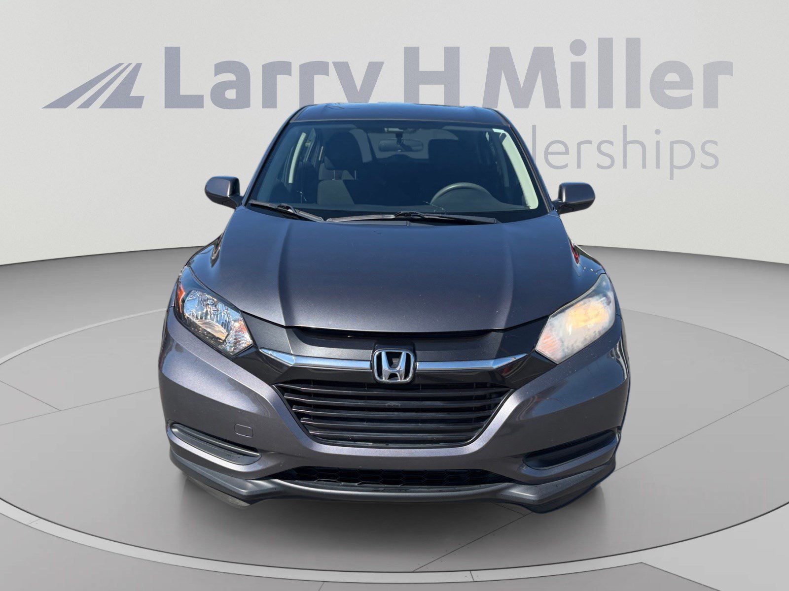 Used 2017 Honda HR-V LX image 8