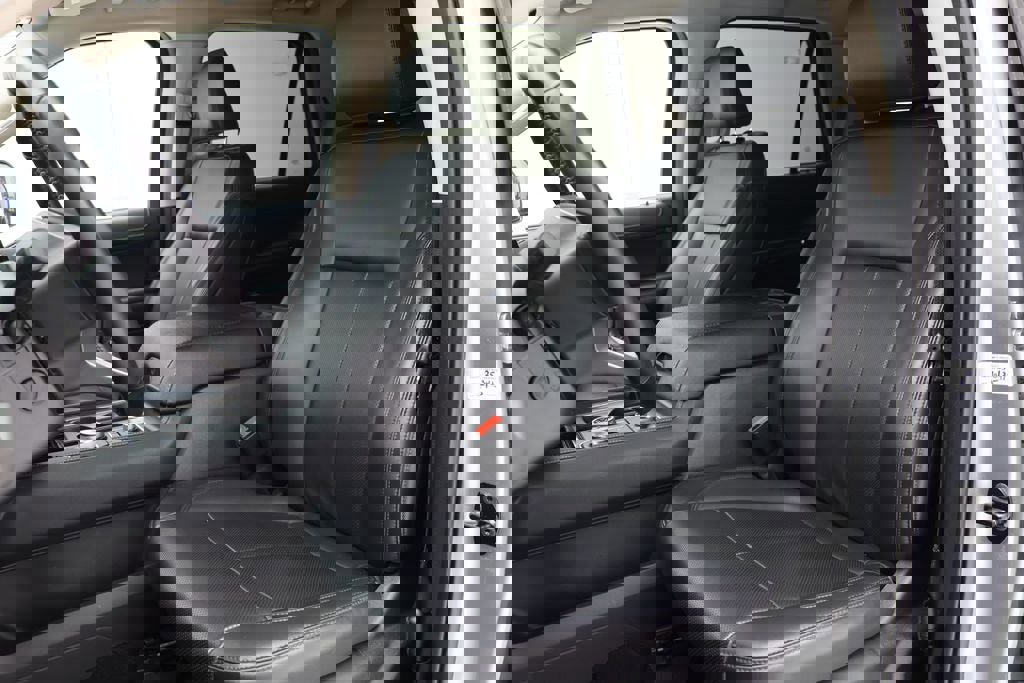 Used 2024 Ford Expedition XLT image 15