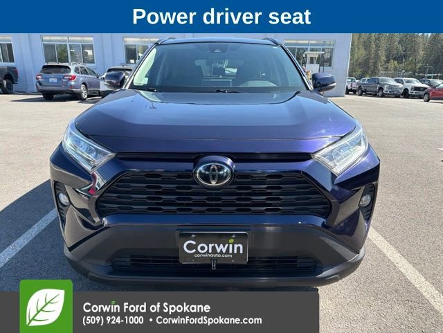 Used 2021 Toyota RAV4 XLE AWD/4WD image 7