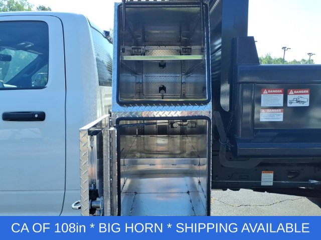 New 2026 RAM 5500 4x4 Regular Cab image 10