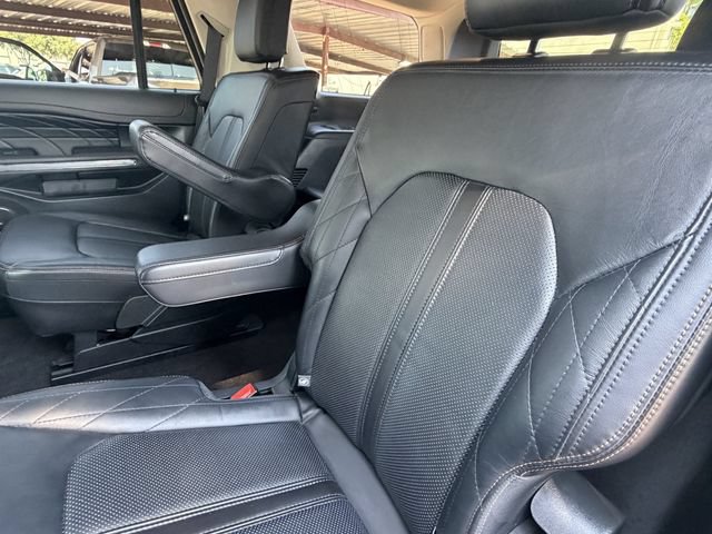 Used 2021 Ford Expedition Platinum AWD/4WD image 29