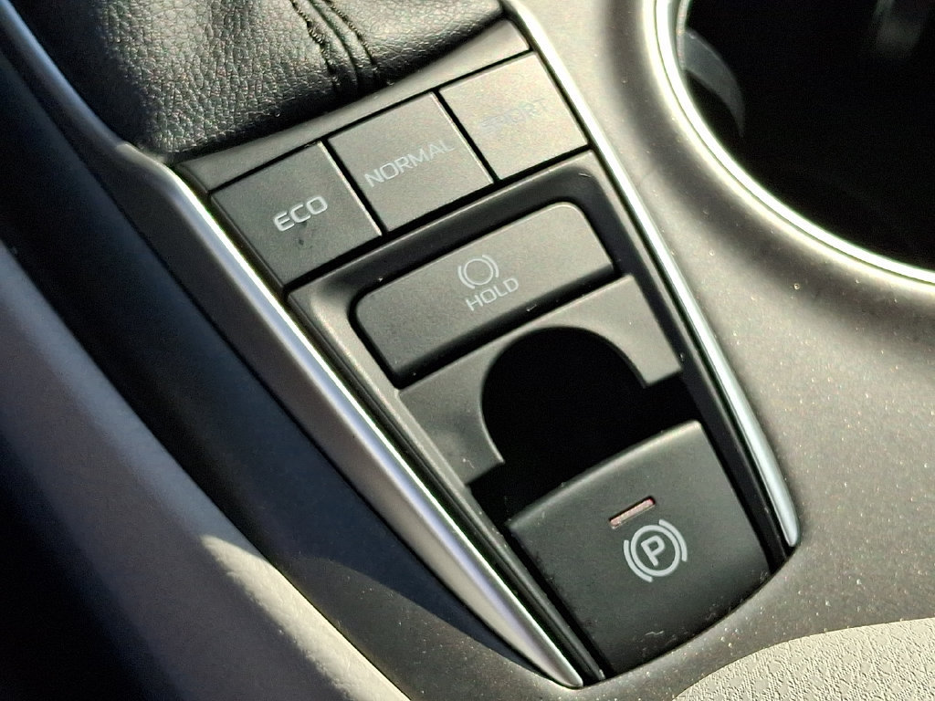 Certified 2024 Toyota Camry LE AWD/4WD image 27
