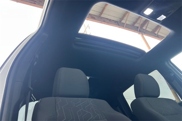 Used 2017 Toyota Tacoma TRD Sport image 19