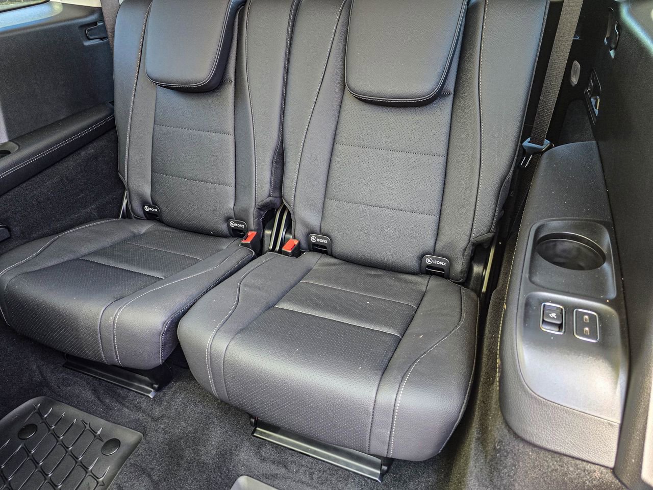 New 2026 Mercedes-Benz GLS 450 4MATIC image 33