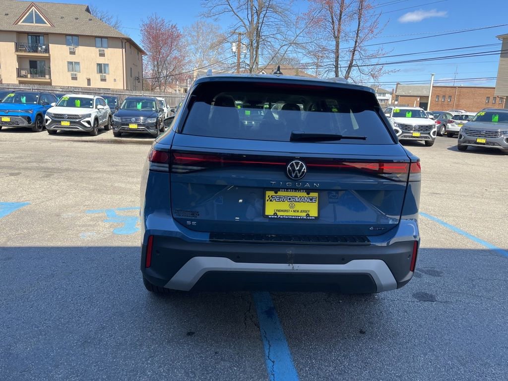 New 2026 Volkswagen Tiguan SE image 13