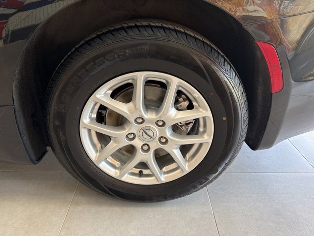 Used 2023 Chrysler Pacifica Touring-L FWD image 14