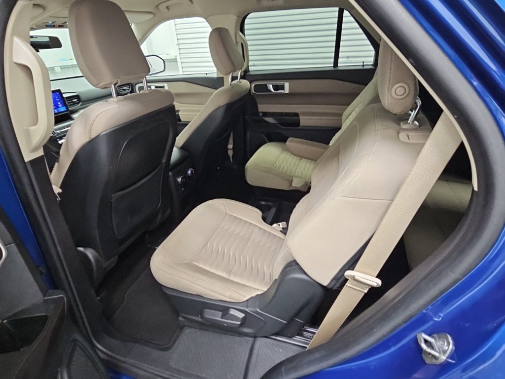 Used 2020 Ford Explorer XLT RWD image 30