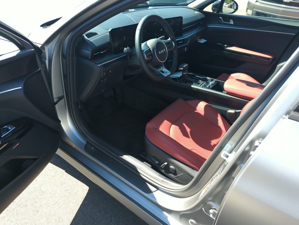 New 2027 Kia K5 GT-Line image 11