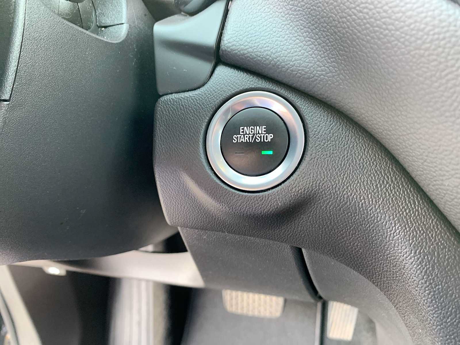 Certified 2023 Chevrolet Equinox LT AWD/4WD image 16
