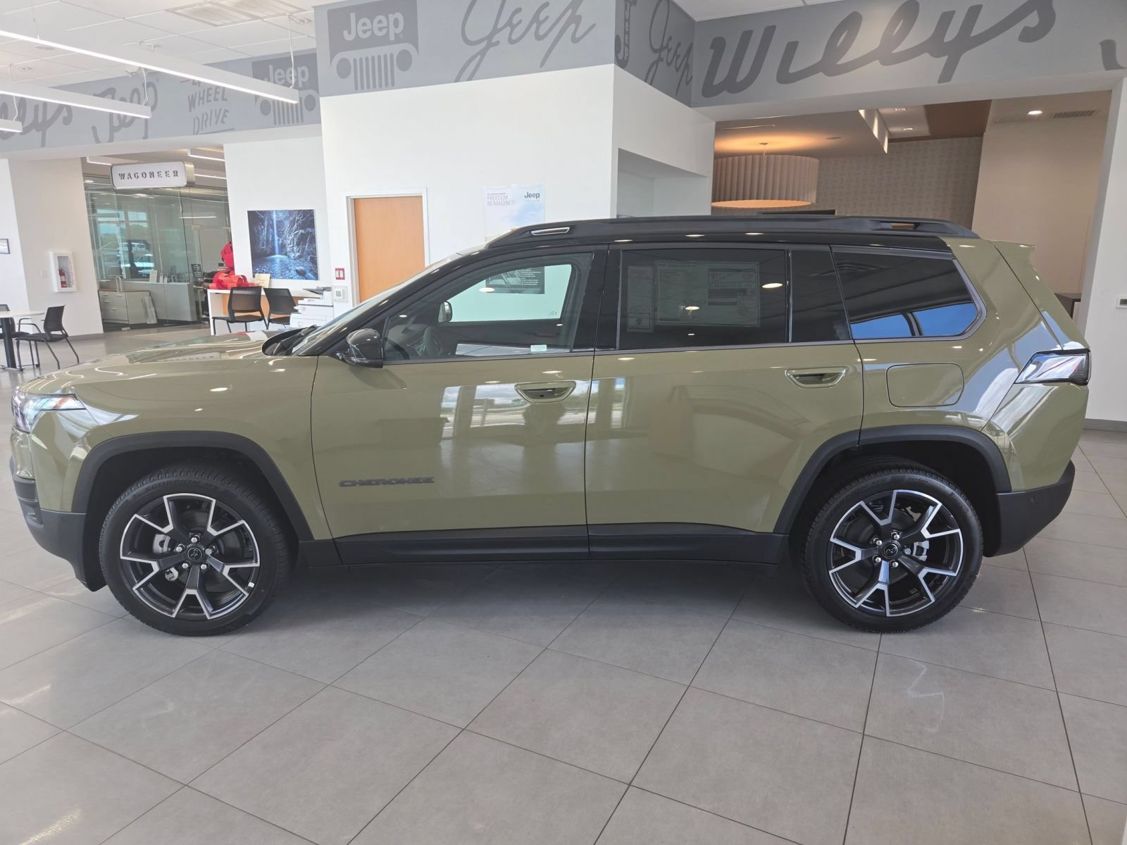 New 2026 Jeep Cherokee Overland AWD/4WD image 2