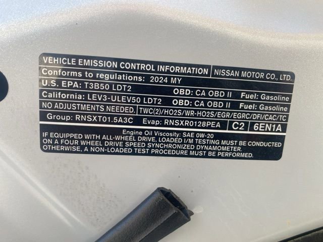 Used 2024 Nissan Rogue SV AWD/4WD image 12